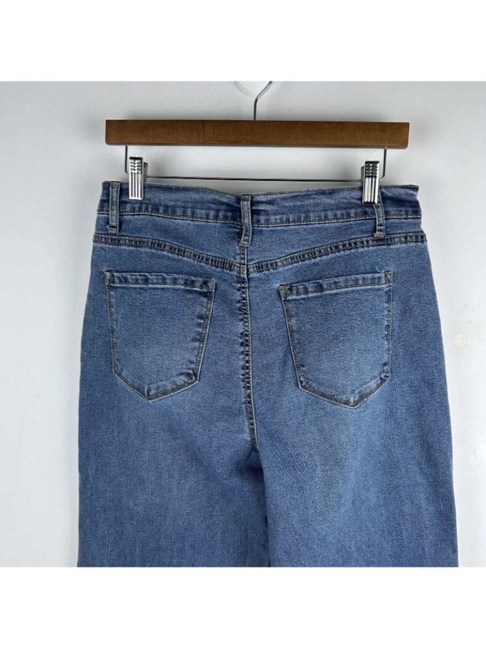 Curve Appeal High Rise Wide Leg  Jeans 12/31 Color Capri - Picture 5 of 13